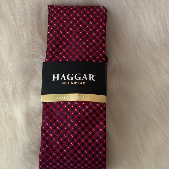 Red Necktie - Picture 2 of 2